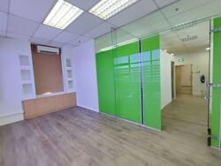 E-centre @ Redhill (D3), Factory #582684081